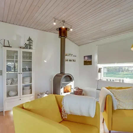 Prázdninový dům Anella - 1-4km From The Sea By Interhome