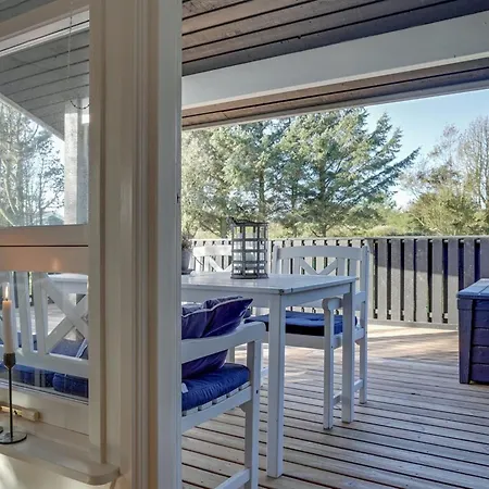 Anella - 1-4km From The Sea By Interhome